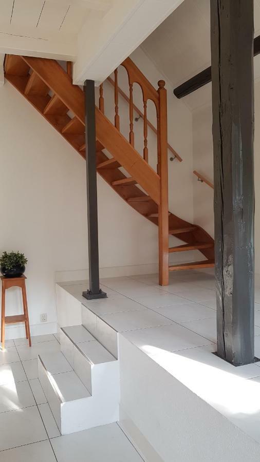 Magnificent Farmhouse In Central Holland 4A & 2C Schoonrewoerd Bagian luar foto